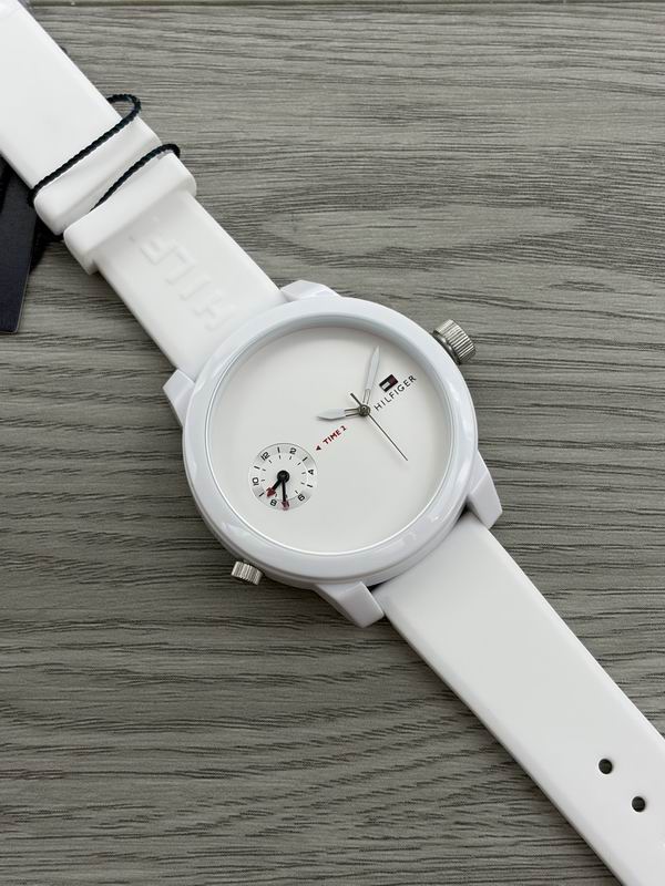 Tommy 44mm 070926